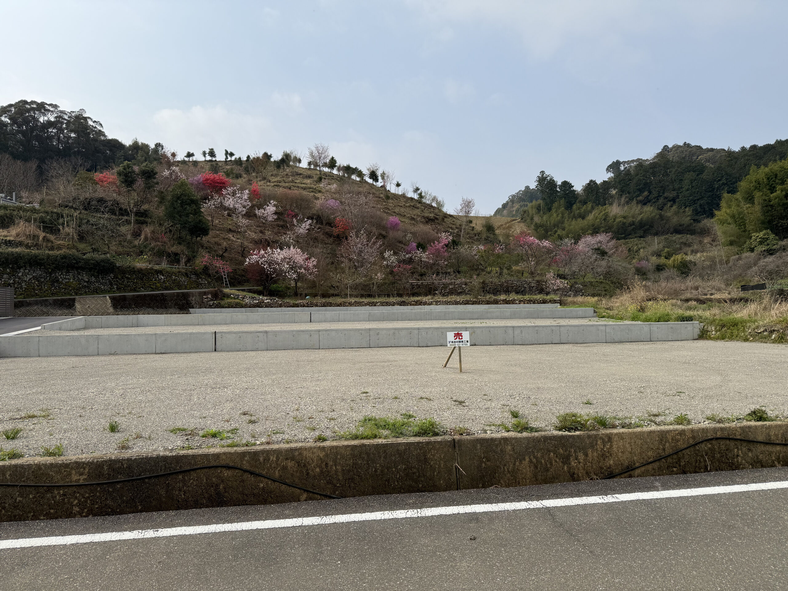 佐川町加茂　敷地ゆったり、静かな環境！